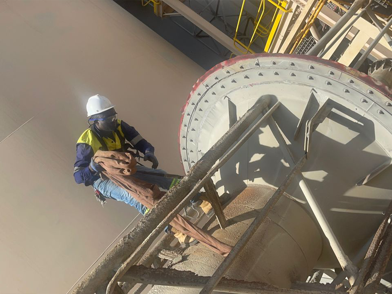Working screen wipes and getting it ready for <br>installation at newmont akyem site